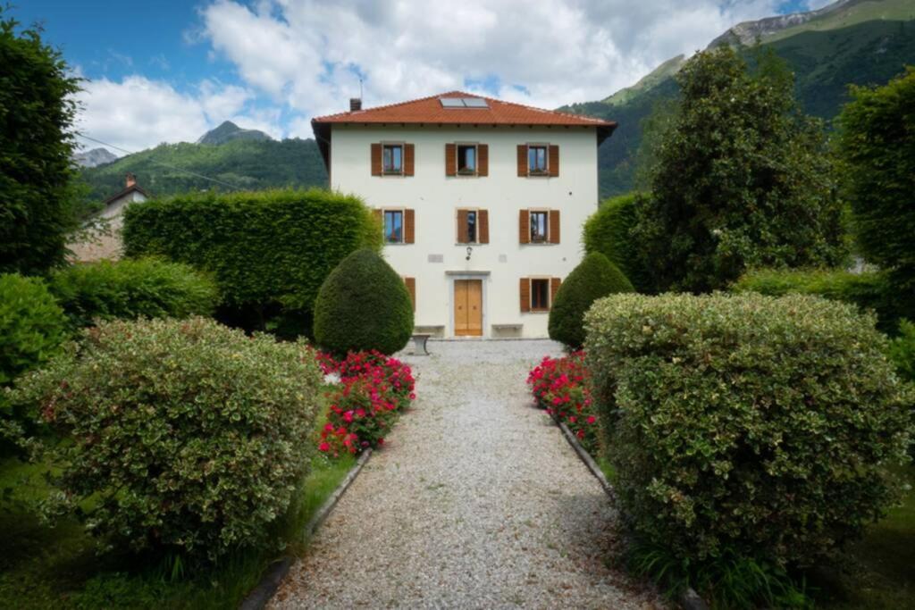 Villa Perale: La Tua Casa Alle Pendici Delle Dolomiti Belluno Luaran gambar