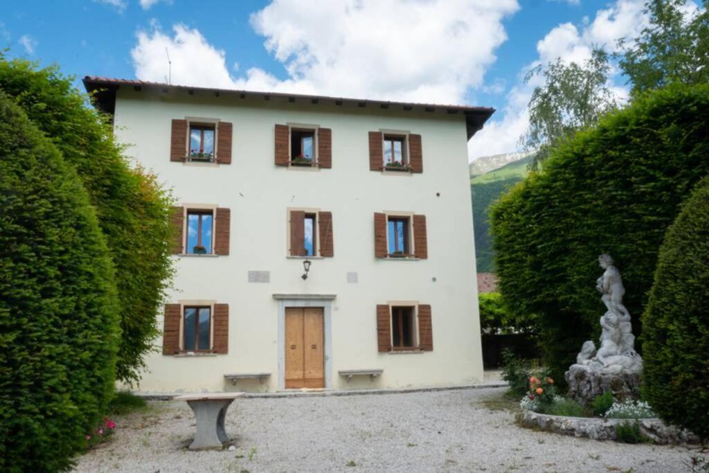 Villa Perale: La Tua Casa Alle Pendici Delle Dolomiti Belluno Luaran gambar